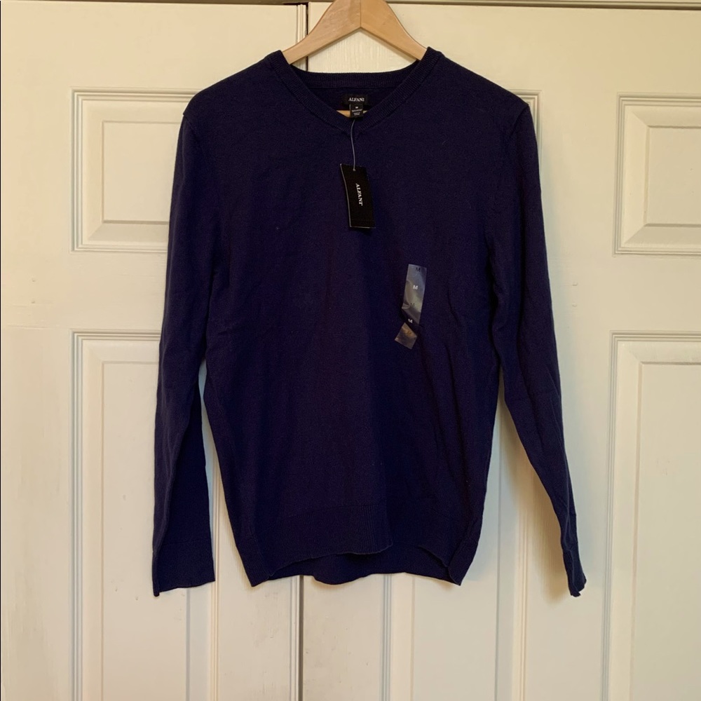 Men’s V-neck Sweater Alfani Brand New with Tags